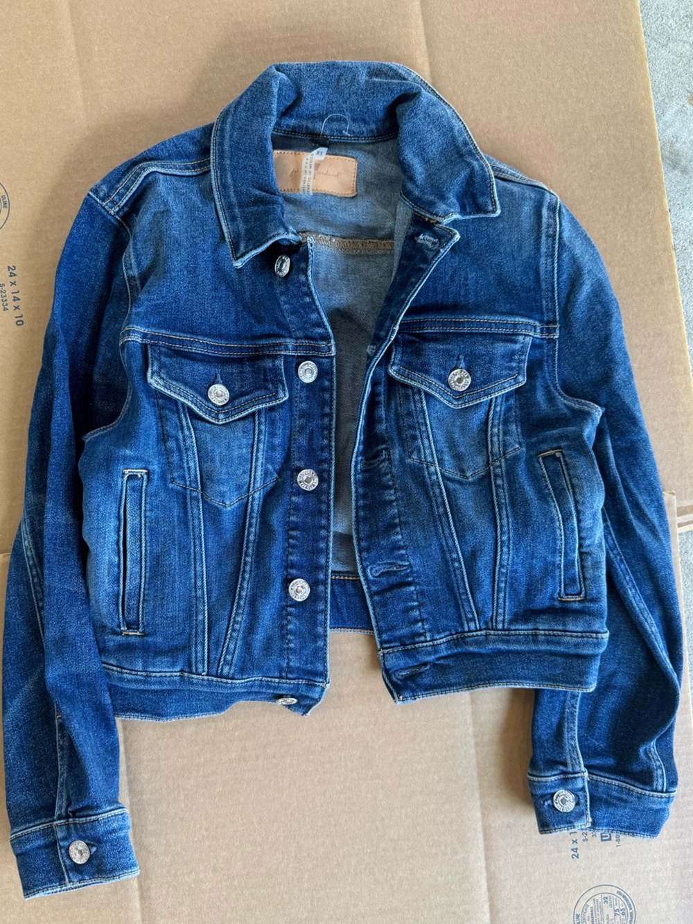 7 For all mankind Jean jacket with cropped arms